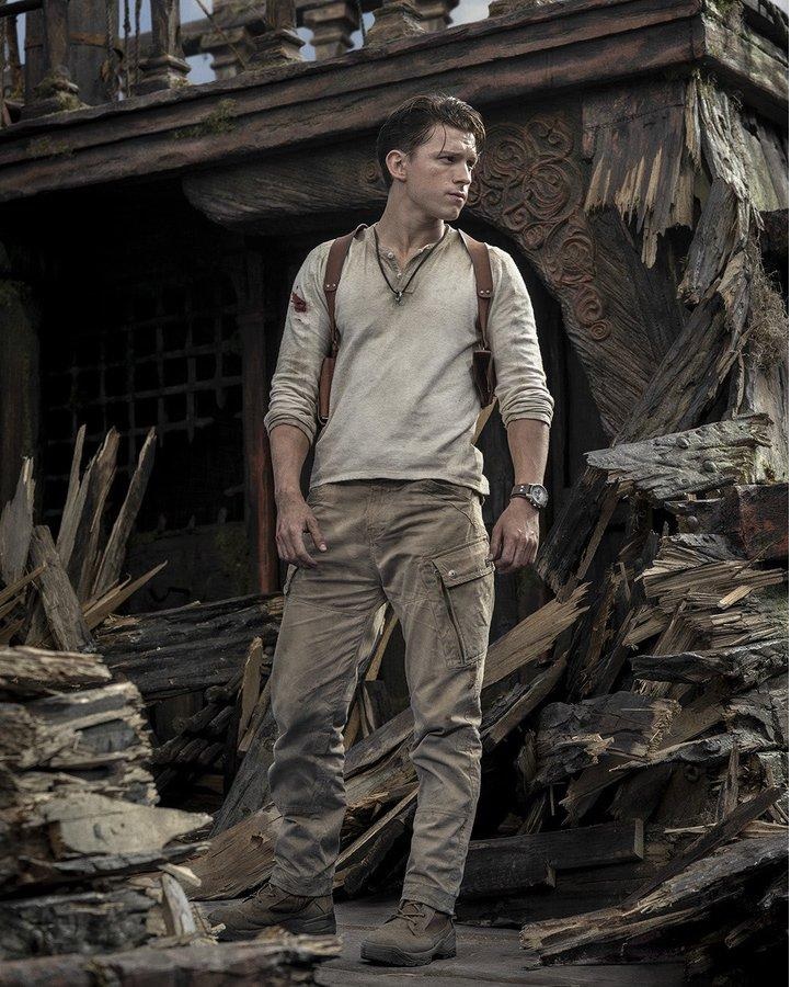 Tom Holland uncharted